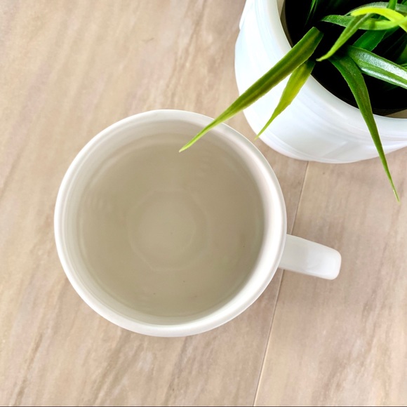 ❌ SOLD ❌ snowman white ceramic scarf mug hallmark - Picture 9 of 10